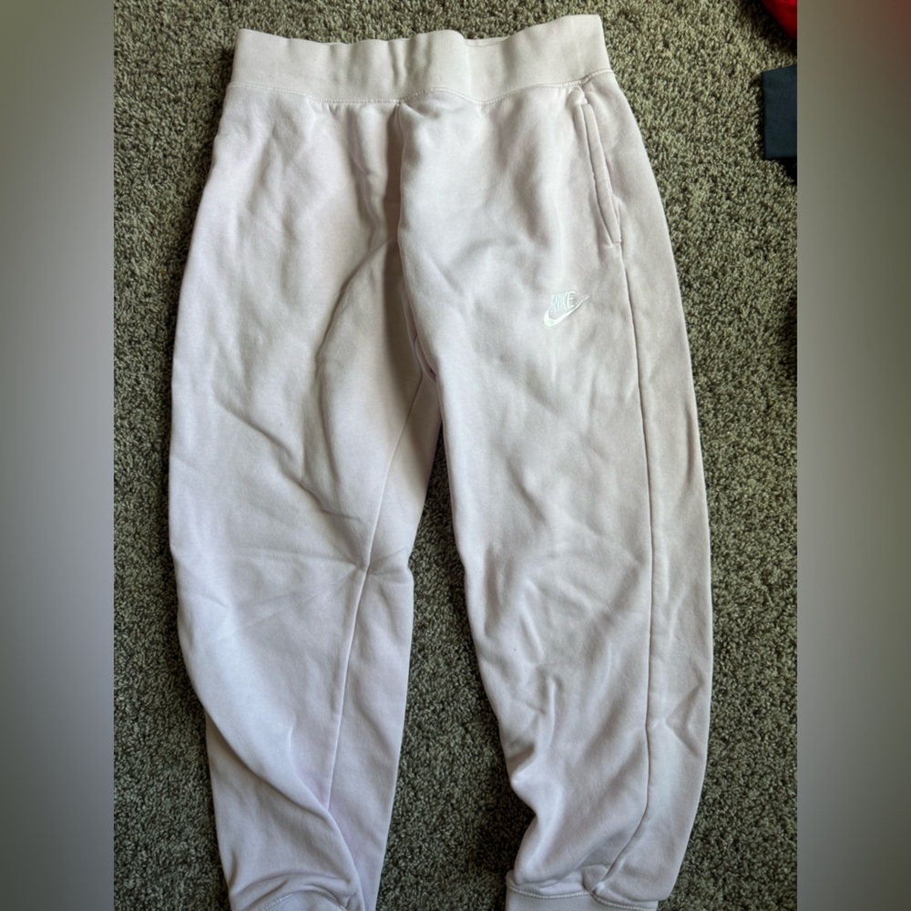 light pink nike fleece sweats